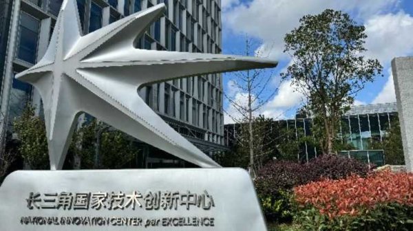 港陆证券 破解融资难 农企展笑颜 ——阳光财险中小企业贷款履约保证保险助力乡村振兴